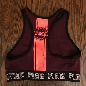 Razorback high neck sports bra